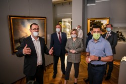 Долгожданное открытие: «Эрмитаж-Урал» распахнул двери в Екатеринбурге Долгожданное открытие: «Эрмитаж-Урал» распахнул двери в Екатеринбурге