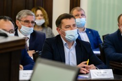 Алексей Орлов заявил о завершении первого этапа работ по нанесению разметки в Екатеринбурге