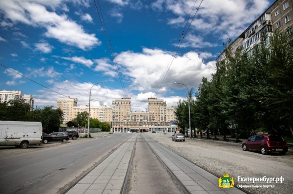 К ремонту улицы Викулова приступил новый подрядчик К ремонту улицы Викулова приступил новый подрядчик