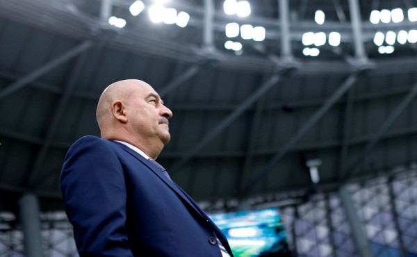 РФС расторг контракт со Станиславом Черчесовым