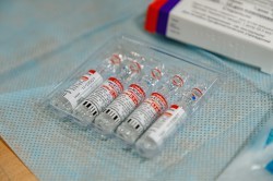 Можно даже беременным: Александр Харитонов рассказал о ходе вакцинации от COVID-19