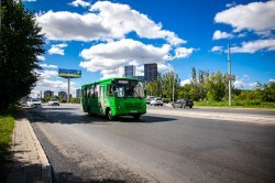 Дорожные службы завершат ремонт улицы 8 Марта к 25 июля