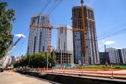 Современные технологии в ЖКХ: городские власти оценили ход работ по замене теплосетей