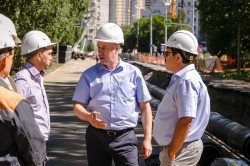 Современные технологии в ЖКХ: городские власти оценили ход работ по замене теплосетей