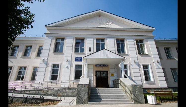 Городские власти открыли новые школьные здания в преддверии Дня знаний
