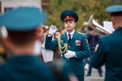 Алексей Орлов поздравил учащихся и педагогов Екатеринбурга с Днём знаний