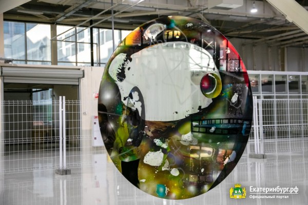 Уральская биеннале современного искусства торжественно открылась в Екатеринбурге Уральская биеннале современного искусства торжественно открылась в Екатеринбурге