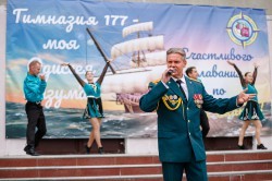 Алексей Орлов поздравил учащихся и педагогов Екатеринбурга с Днём знаний