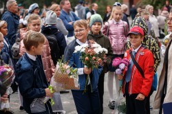 Алексей Орлов поздравил учащихся и педагогов Екатеринбурга с Днём знаний