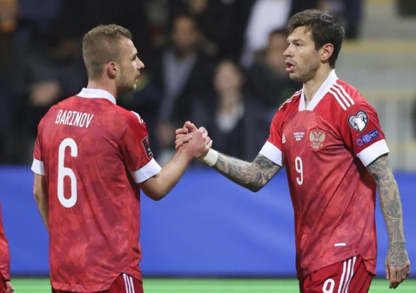 Футбол: сборная России заняла лидирующее место в группе H в отборе на ЧМ-2022