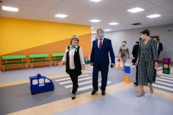 Юные екатеринбуржцы, проживающие в центре, получили новое школьное здание