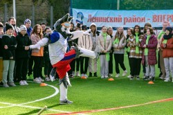 «Спорт в каждый двор»: 7 современных площадок появятся в Екатеринбурге «Спорт в каждый двор»: 7 современных площадок появятся в Екатеринбурге