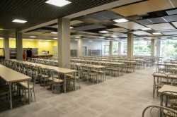 Юные екатеринбуржцы, проживающие в центре, получили новое школьное здание