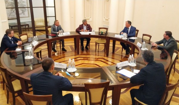 Екатеринбург и Татарстан обсудили перспективы сотрудничества