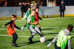 Муниципалитет открыл спортивный корт у дома, где жил Павел Дацюк