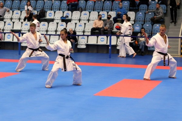 Каратэ: екатеринбуржцы одержали уверенную победу на всероссийских соревнованиях
