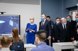 Алексей Орлов открыл обновлённую школу в посёлке Северка