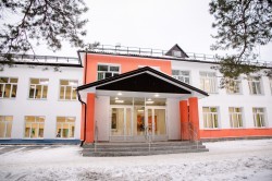 Алексей Орлов открыл обновлённую школу в посёлке Северка