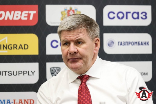 Комментарии Билла Питерса и Андрея Мартемьянова по итогам матча «Сибирь» - «Автомобилист» Комментарии Билла Питерса и Андрея Мартемьянова по итогам матча «Сибирь» - «Автомобилист»