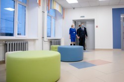 Алексей Орлов открыл обновлённую школу в посёлке Северка