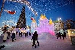 Алексей Орлов торжественно открыл главный ледовый городок Екатеринбурга