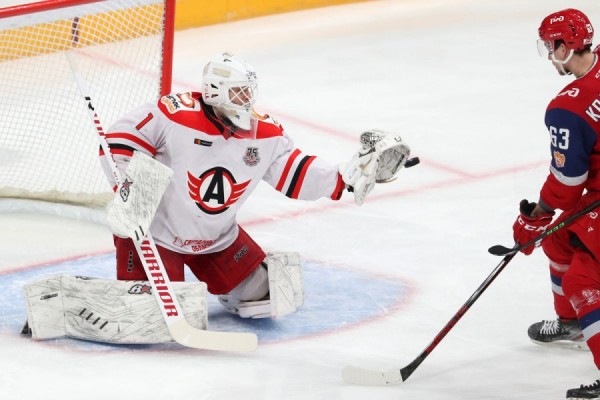 Хоккей: «Автомобилист» проиграл «Спартаку» на выезде в Москве