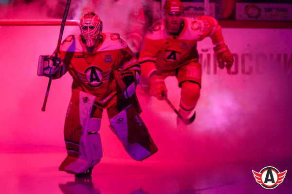 «Автомобилист» отправился на выездные матчи с «Локомотивом» и «Спартаком»