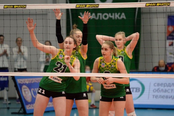 Волейбол: «Уралочка» одержала четвёртую победу в Суперлиге