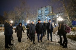 Нарядный каток стал новогодним подарком школе от социально ответственного бизнеса Нарядный каток стал новогодним подарком школе от социально ответственного бизнеса