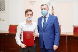 Алексей Орлов: «Екатеринбург гордится победами юных каратистов»