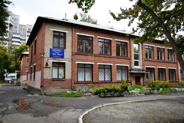 Гимназия «Арт-Этюд» 45 лет воспитывает юные таланты, которыми гордится Екатеринбург