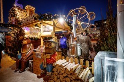 Алексей Орлов торжественно открыл главный ледовый городок Екатеринбурга