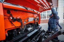Обновлённые КАМАЗы пополнили парк коммунальной техники уральской столицы