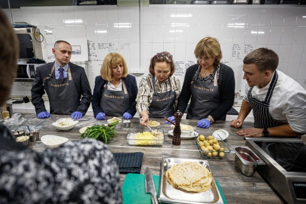 Международный кулинарный мастер-класс прошёл в уральской столице