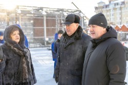 Алексей Шмыков и Алексей Орлов посетили зоопарк и заложили новогоднюю традицию