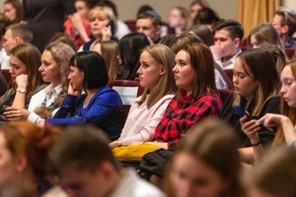 «Рождественская звезда»: городские власти поздравят талантливых школьников «Рождественская звезда»: городские власти поздравят талантливых школьников