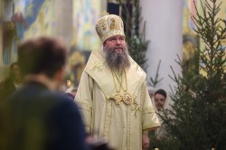 Православные христиане Екатеринбурга отмечают светлый праздник Рождества Христова Православные христиане Екатеринбурга отмечают светлый праздник Рождества Христова