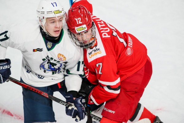 Молодёжка отыграла 4 шайбы за 15 минут, но уступила «Мамонтам Югры»