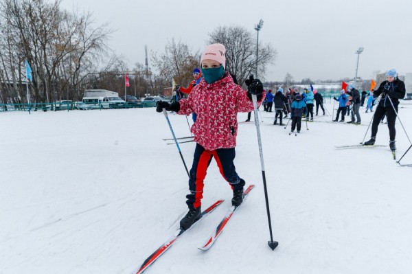 Праздники с пользой: где в Екатеринбурге покататься на лыжах