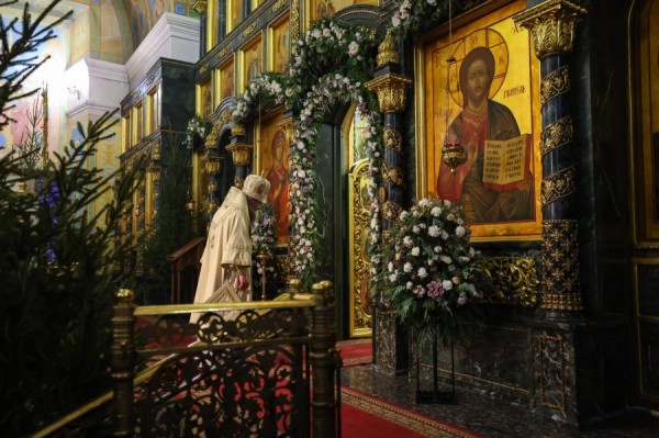 Православные христиане Екатеринбурга отмечают светлый праздник Рождества Христова Православные христиане Екатеринбурга отмечают светлый праздник Рождества Христова