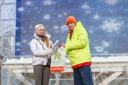 Взяли штурмом: спортсмены Екатеринбурга отметили закрытие ледового городка