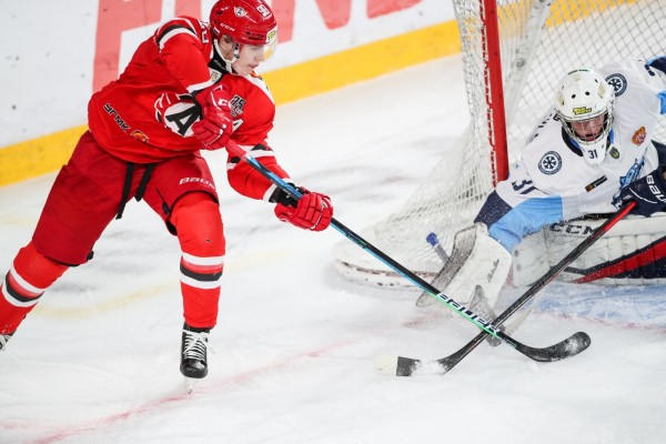 Хоккеисты «Авто» взяли реванш у «Сибирских Снайперов» за поражение во вторник