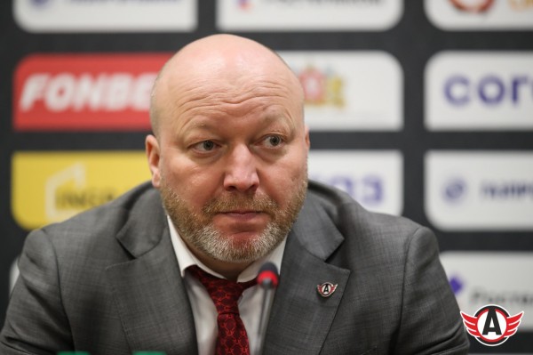 Николай Заварухин: «Была хорошая команда на льду, была «живая» лавка. За это спасибо ребятам»