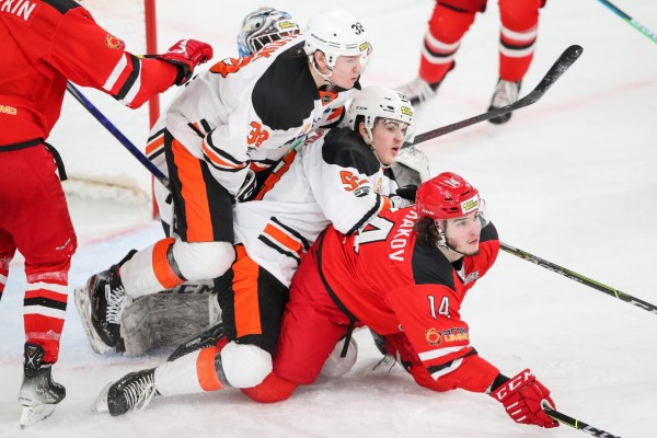 «Горняк-УГМК» начал 2022 год с домашней победы