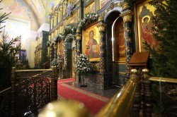 Православные христиане Екатеринбурга отмечают светлый праздник Рождества Христова Православные христиане Екатеринбурга отмечают светлый праздник Рождества Христова