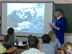 Месячник защитника Отечества: уроки мужества пройдут в школах Екатеринбурга Месячник защитника Отечества: уроки мужества пройдут в школах Екатеринбурга