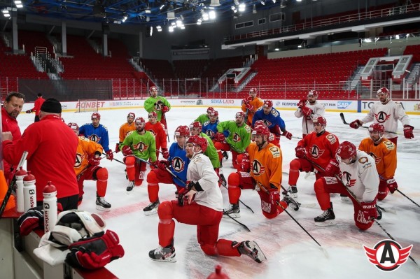 Два матча с участием «Автомобилиста» отменены Два матча с участием «Автомобилиста» отменены