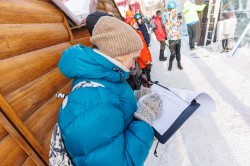 Взяли штурмом: спортсмены Екатеринбурга отметили закрытие ледового городка