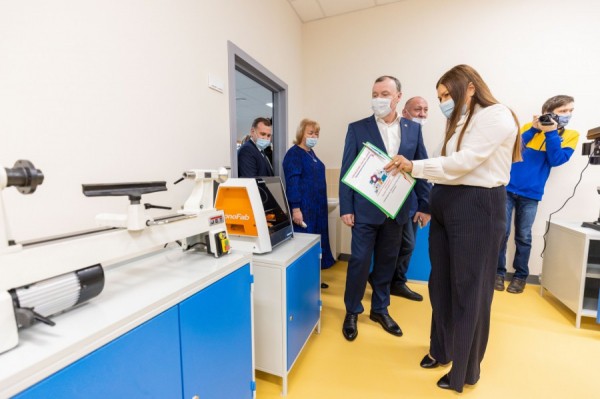 Алексей Орлов открыл новый корпус школы № 167 Алексей Орлов открыл новый корпус школы № 167