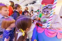 Первый спектакль для юных горожан состоялся в Екатеринбургском театре кукол